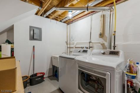 6 Sally Court Bridgewater NJ 08807