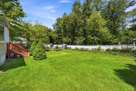 26 Hillside Terrace Livingston NJ 07039