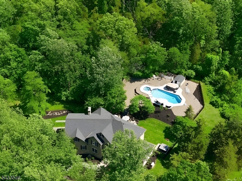 41 Sutton Farm Road Delaware NJ 08822