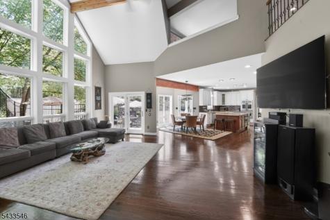 41 Sutton Farm Road Delaware NJ 08822