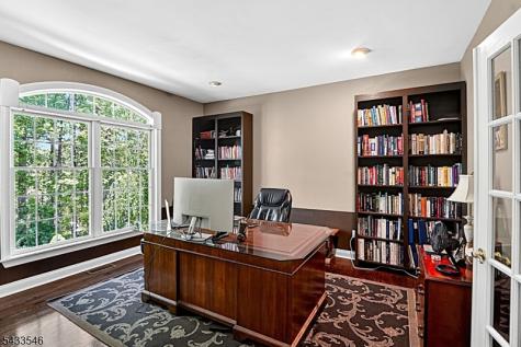 41 Sutton Farm Road Delaware NJ 08822