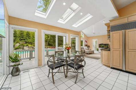 8 Union Hill Road Denville NJ 07834