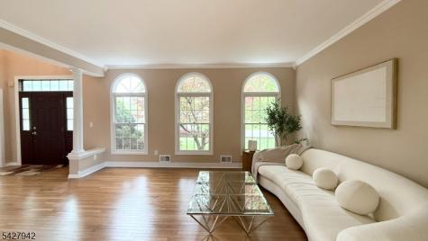 42 Mcbride Way Bridgewater NJ 08807