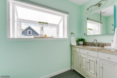 47 Fairmount Terrace West Orange NJ 07052