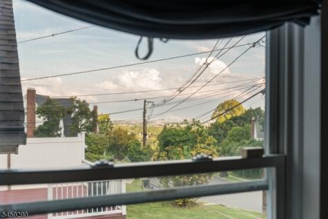 47 Fairmount Terrace West Orange NJ 07052