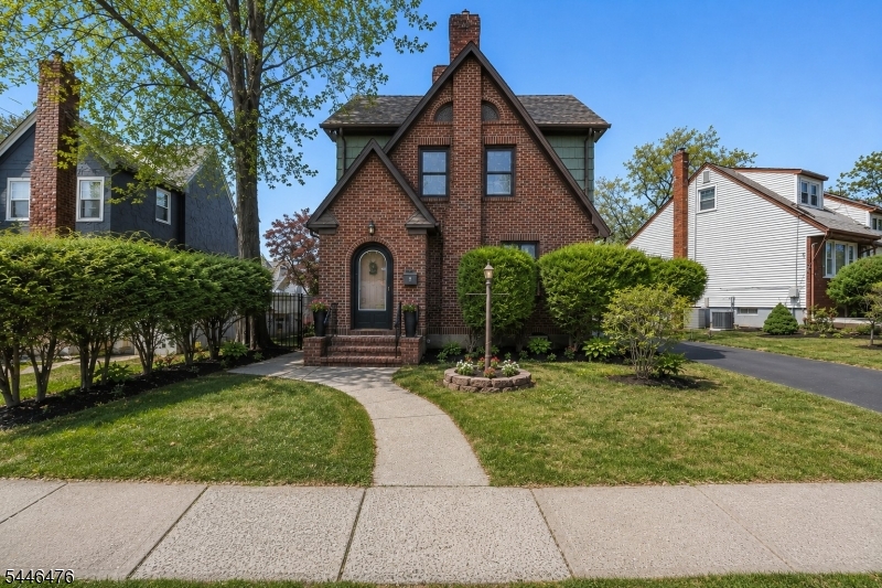 423 E Lincoln Avenue Roselle Park NJ 07204