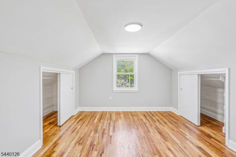 423 E Lincoln Avenue Roselle Park NJ 07204