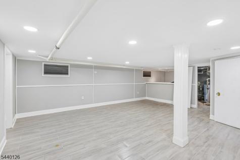423 E Lincoln Avenue Roselle Park NJ 07204