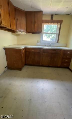 1004 Railroad Avenue Harmony NJ 08865