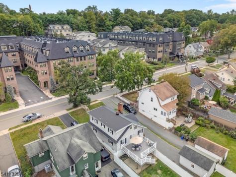 17 Lane Avenue West Caldwell NJ 07006