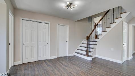 14 Surrey Road Franklin NJ 08873