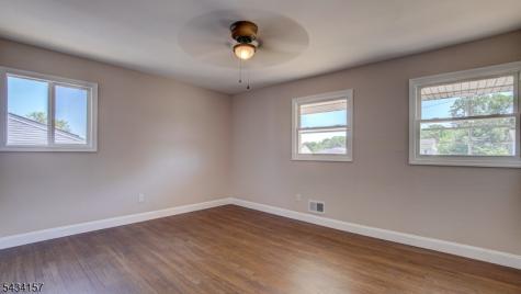 14 Surrey Road Franklin NJ 08873