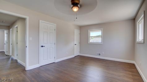 14 Surrey Road Franklin NJ 08873