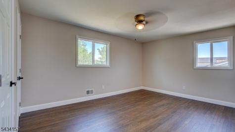 14 Surrey Road Franklin NJ 08873