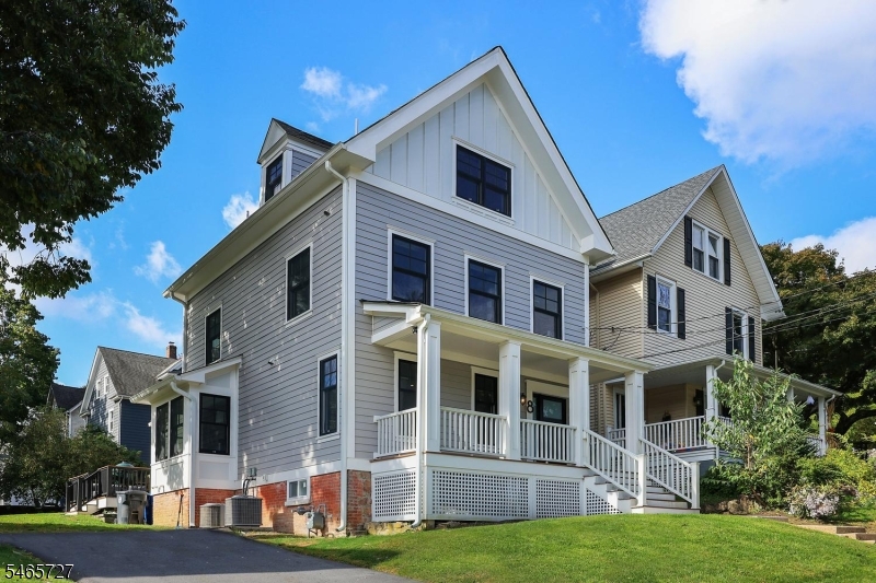 8 Locust Street Morris NJ 07960