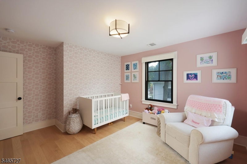 8 Locust Street Morris NJ 07960