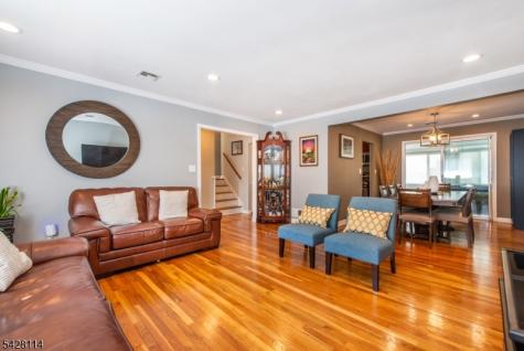 24 Lennon Place Clifton NJ 07013