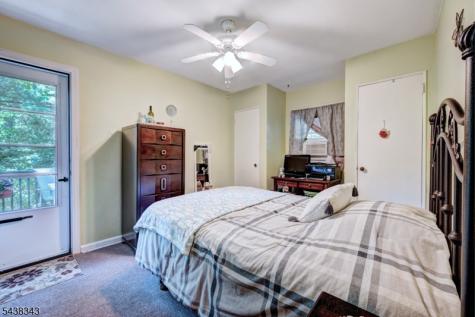 54 Oak Crest Road West Orange NJ 07052