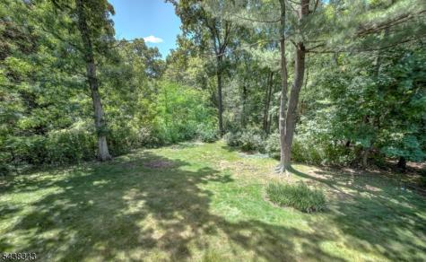 54 Oak Crest Road West Orange NJ 07052
