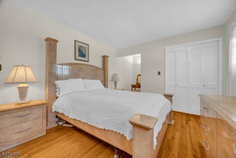 1463 Pawnee Road North Brunswick NJ 08902