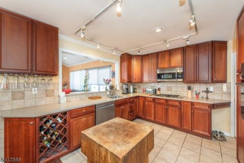 312 Cupsaw Drive Ringwood NJ 07456