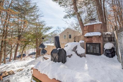 312 Cupsaw Drive Ringwood NJ 07456