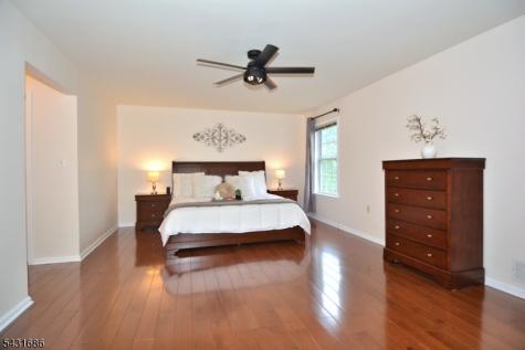 22 Muirhead Court Montgomery NJ 08502