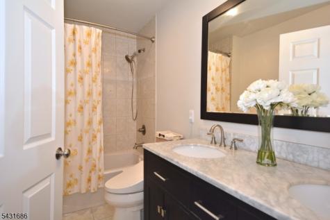 22 Muirhead Court Montgomery NJ 08502