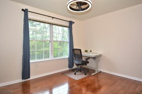 22 Muirhead Court Montgomery NJ 08502