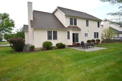 22 Muirhead Court Montgomery NJ 08502