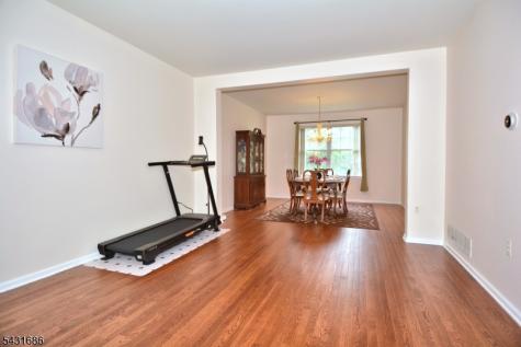 22 Muirhead Court Montgomery NJ 08502