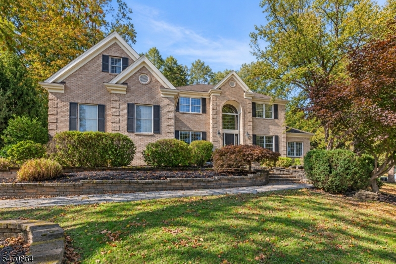 20 Mcpherson Drive Raritan NJ 08822