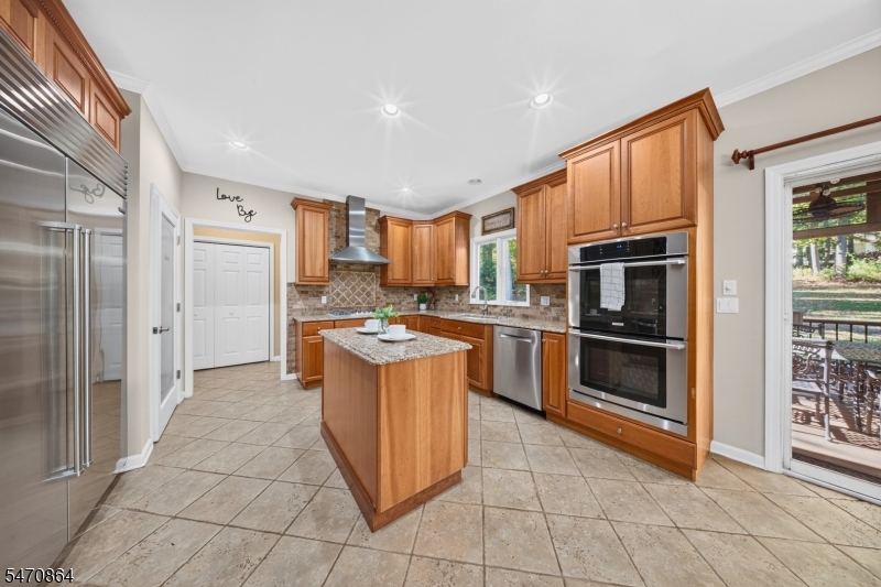 20 Mcpherson Drive Raritan NJ 08822