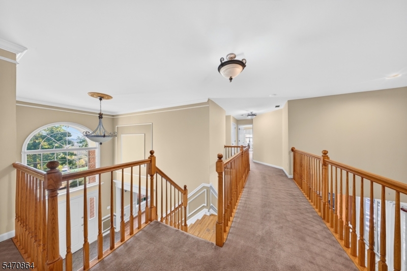 20 Mcpherson Drive Raritan NJ 08822