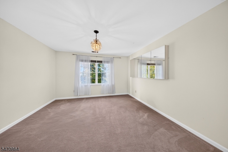 20 Mcpherson Drive Raritan NJ 08822