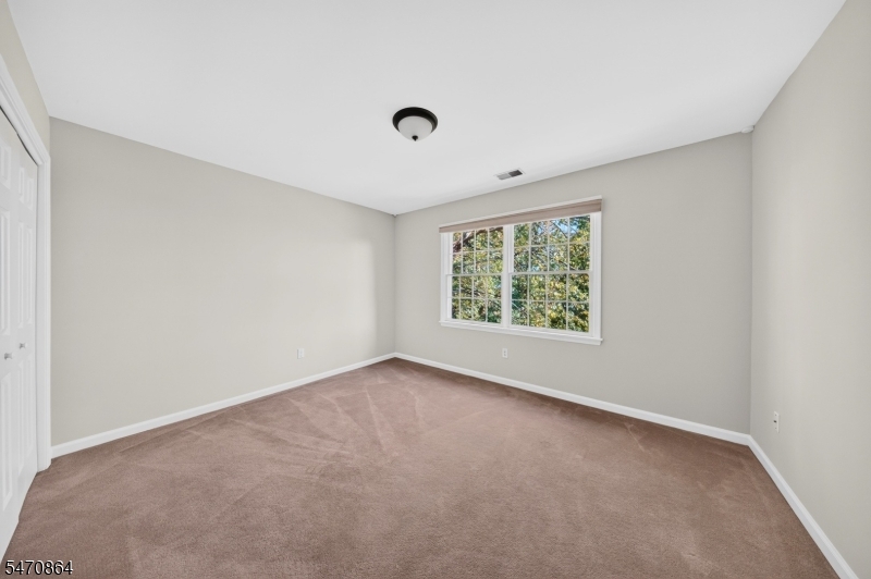 20 Mcpherson Drive Raritan NJ 08822