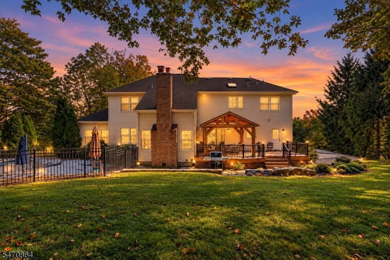 20 Mcpherson Drive Raritan NJ 08822