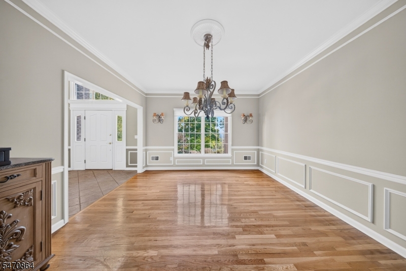 20 Mcpherson Drive Raritan NJ 08822