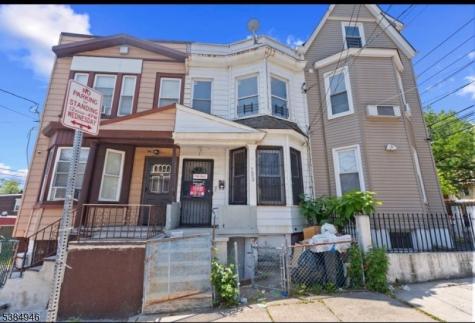 132 Chester Avenue Newark NJ 07104