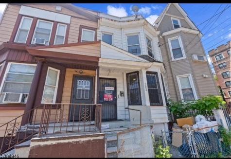 132 Chester Avenue Newark NJ 07104