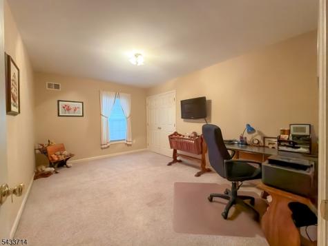 29 Lark Lane Jefferson NJ 07438