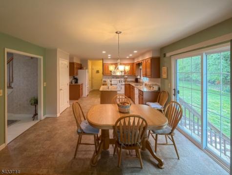 29 Lark Lane Jefferson NJ 07438