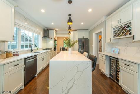 202 Watchung Avenue Montclair NJ 07043