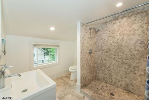 202 Watchung Avenue Montclair NJ 07043