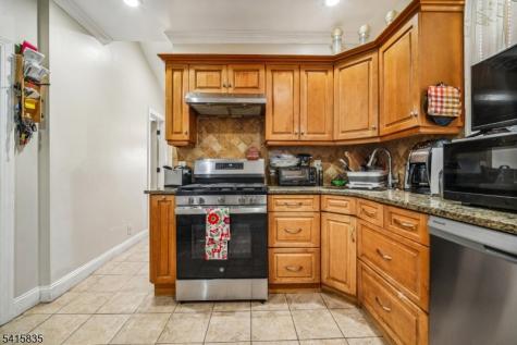 1611 Orchard Terrace Linden NJ 07036