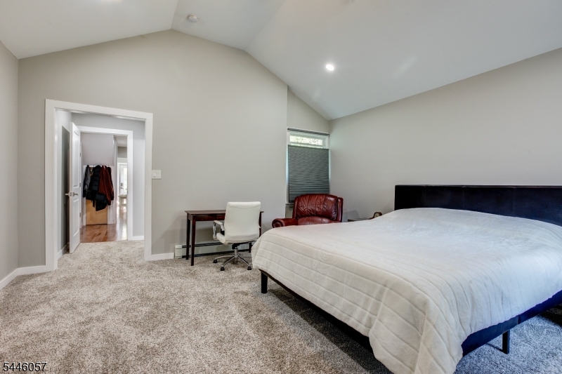 34 Leiv Eirikson Avenue Franklin NJ 08540