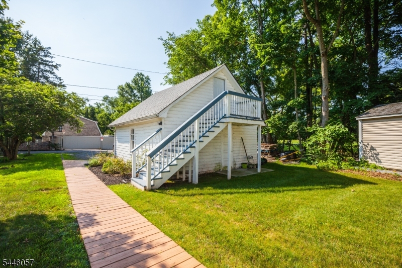 34 Leiv Eirikson Avenue Franklin NJ 08540