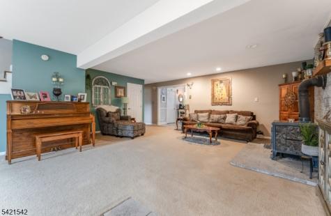 39 Edge Hill Road Blairstown NJ 07825