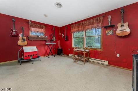 39 Edge Hill Road Blairstown NJ 07825