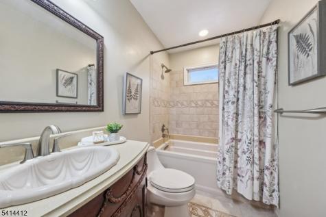 14 Sandy Hill Road Westfield NJ 07090